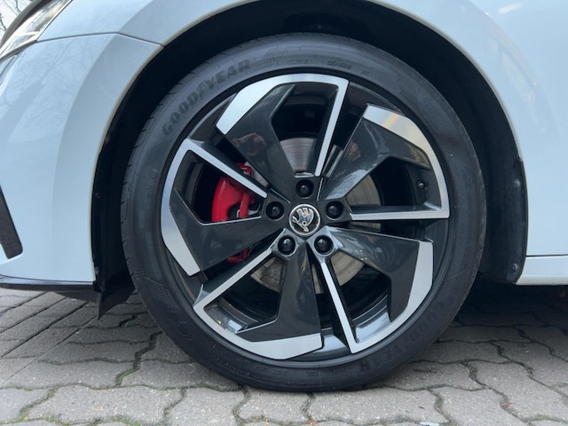 Skoda Octavia 2.0 TDI Combi RS