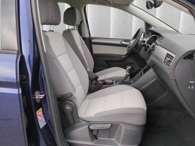 Volkswagen Touran 7-Sitze 1.5TSI*ACC Navi digCock SHZ 2xPDC