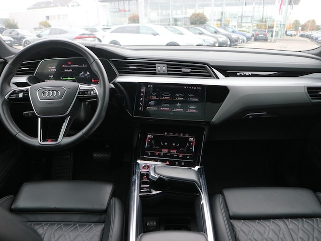 Audi e-tron Quattro Sportback