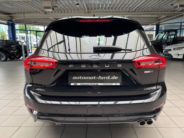 Ford Focus ST Line Wagon
