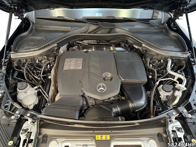 Mercedes-Benz GLC 300 4MATIC AMG Line GLC 300 d