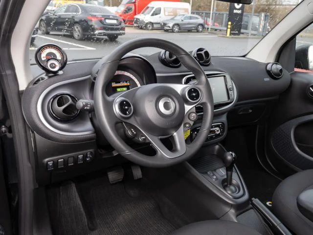 Smart EQ fortwo EQ  SHZ KlimaA LM PDC AUT