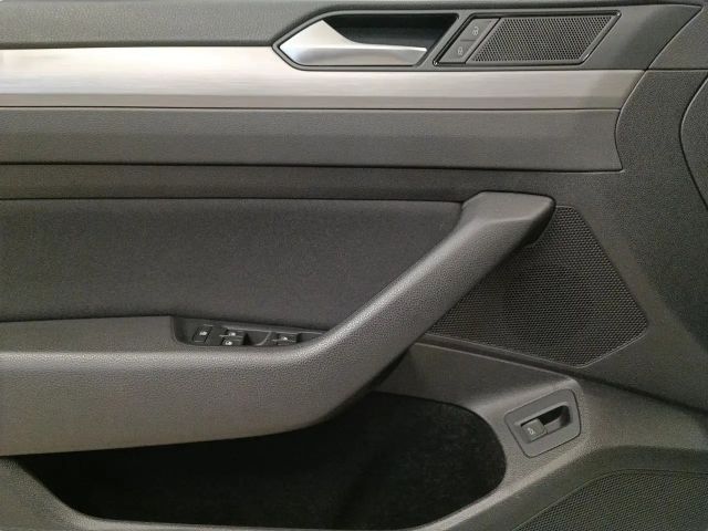 Volkswagen Passat 1.5 TSI DSG Variant