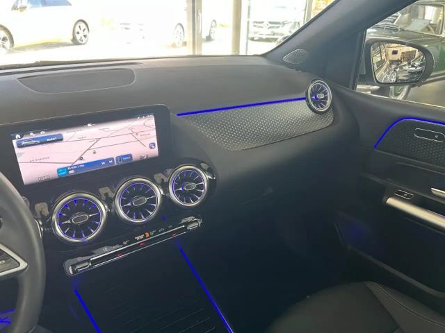 Mercedes-Benz B 200 Progressive