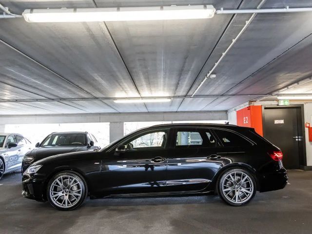 Audi A4 40 TFSI Quattro S-Line