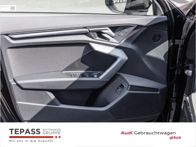 Audi A3 30 TFSI S-Tronic Sedan