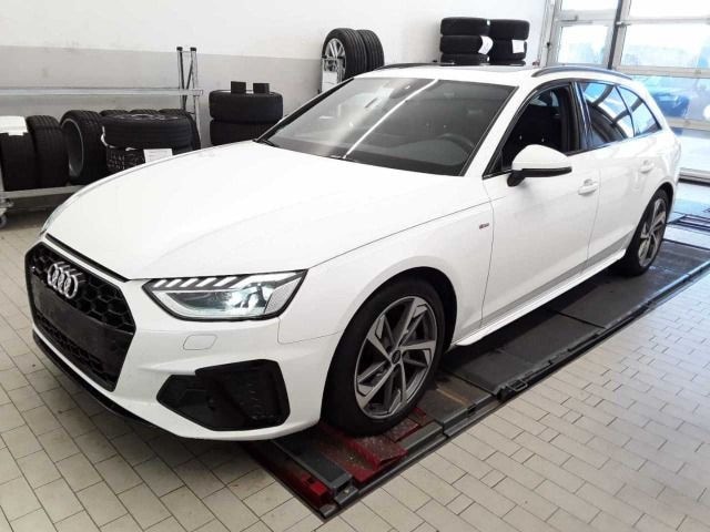Audi A4 40 TDI Avant S-Line S-Tronic