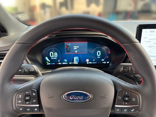 Ford Focus ST Line Wagon