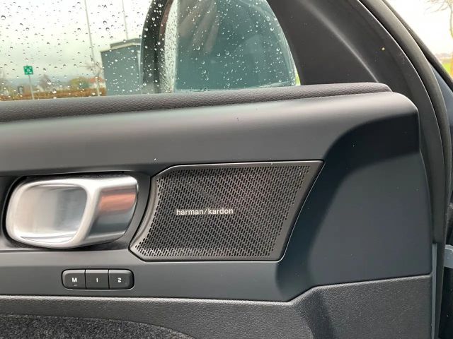 Volvo XC40 Bright Plus T5