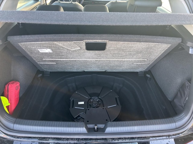 Volkswagen Golf 1.5 eTSI DSG