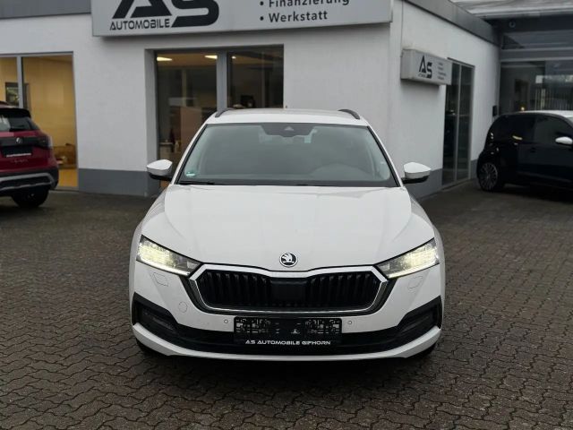 Skoda Octavia 1.0 TSI Clever Combi