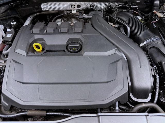 Volkswagen T-Roc 1.5 TSI DSG Sport