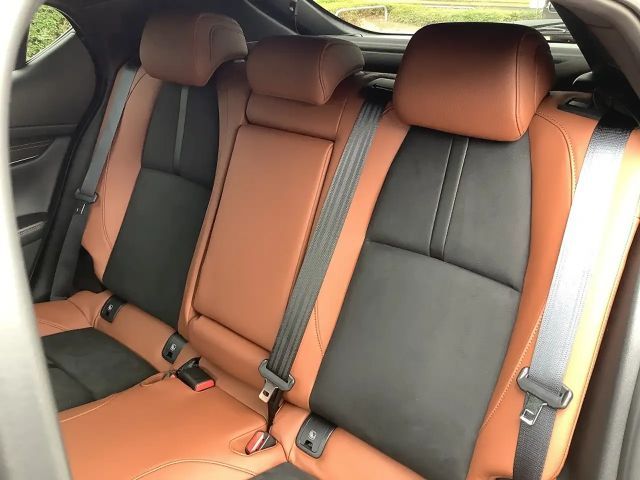 Mazda 3 2.5L SkyActiv e-Skyactiv