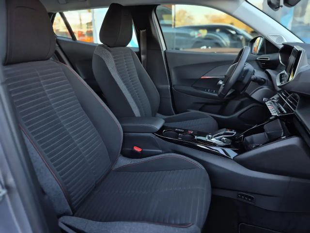 Peugeot E-2008 Active Pack