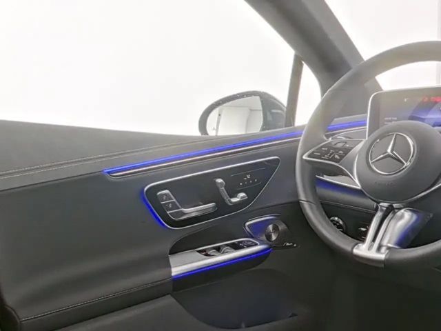 Mercedes-Benz EQE 300 Electric Art Sedan