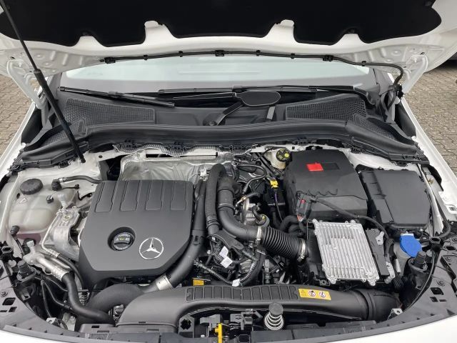 Mercedes-Benz B 180 B 180 PROGR+MBUX+360°+LED+EASY-P+ASSIST+CARPLAY+