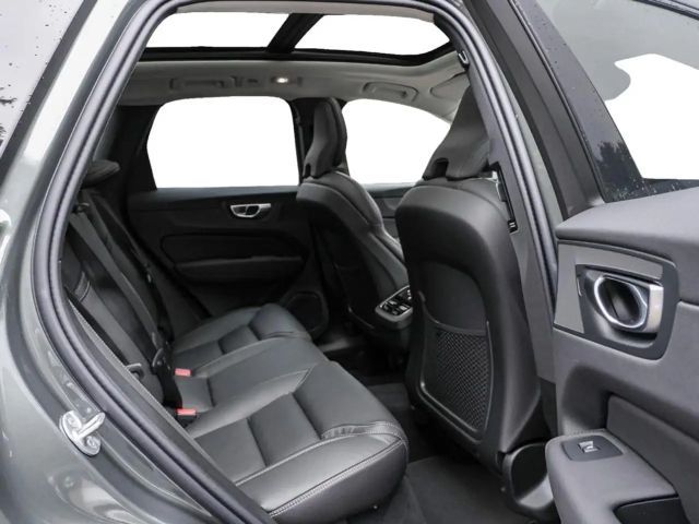 Volvo XC60 AWD Dark Ultra