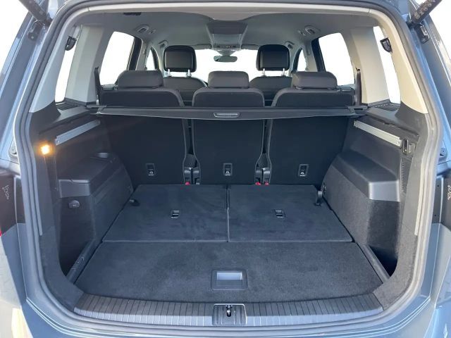 Volkswagen Touran DSG Highline