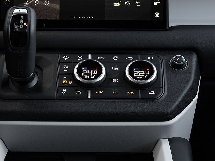 Land Rover Defender 110 Dynamic HSE