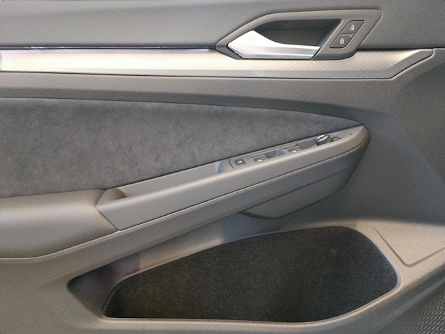 Volkswagen Golf 1.5 eTSI Golf VIII