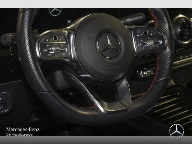 Mercedes-Benz GLA 200 4MATIC AMG Line