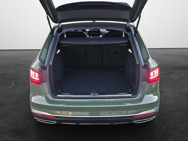 Audi A4 40 TFSI Avant Quattro S-Line S-Tronic