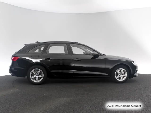 Audi A4 35 TDI S-Tronic