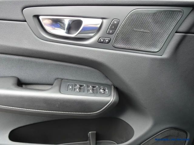 Volvo XC60 AWD Geartronic R-Design