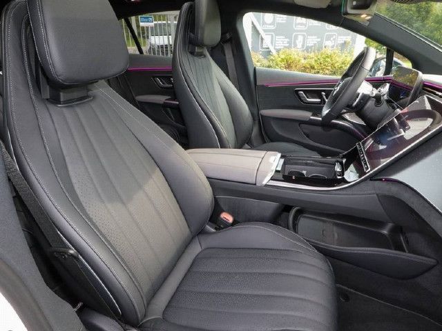 Mercedes-Benz EQS 450 Sedan