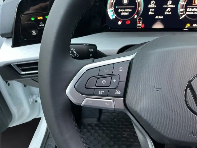 Volkswagen Golf Rabbit TSI