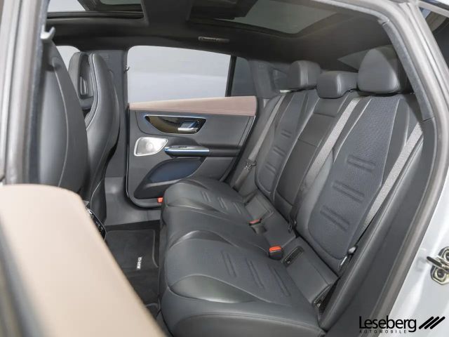 Mercedes-Benz EQE 43 4MATIC AMG Line Sedan
