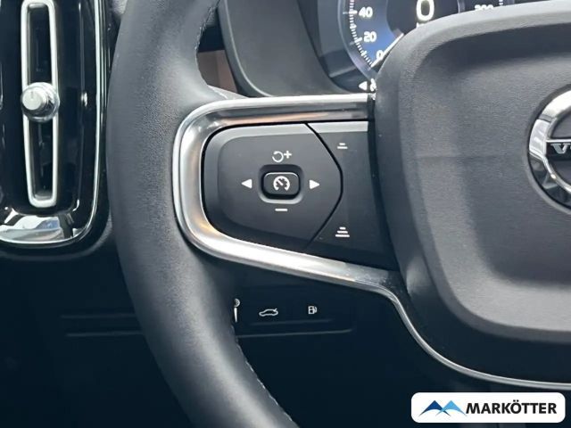 Volvo XC40 Dark Plus Recharge T5