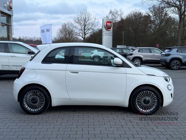 Fiat 500e +Rückfahrkam.+Klimaaut.+PDC+Sitzheizung