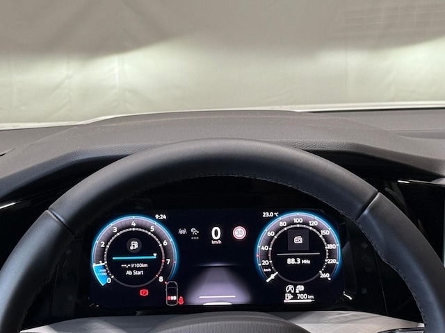 Volkswagen Golf 1.5 TSI Life Variant