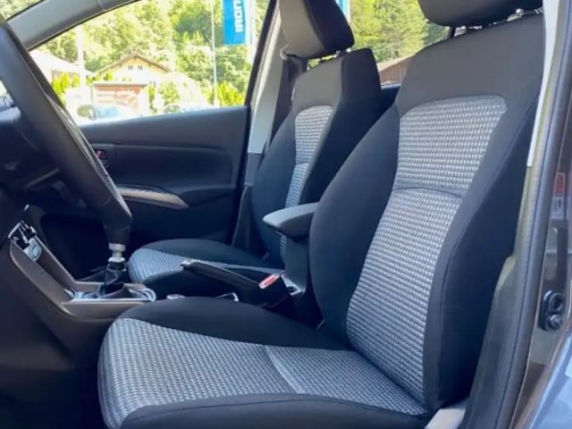 Suzuki S-Cross AllGrip Hybrid