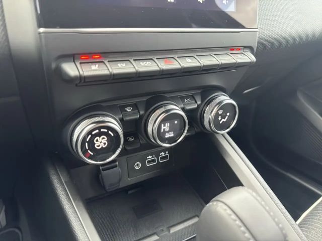 Mitsubishi Colt Hybrid