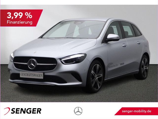 Mercedes-Benz B 180 Sedan