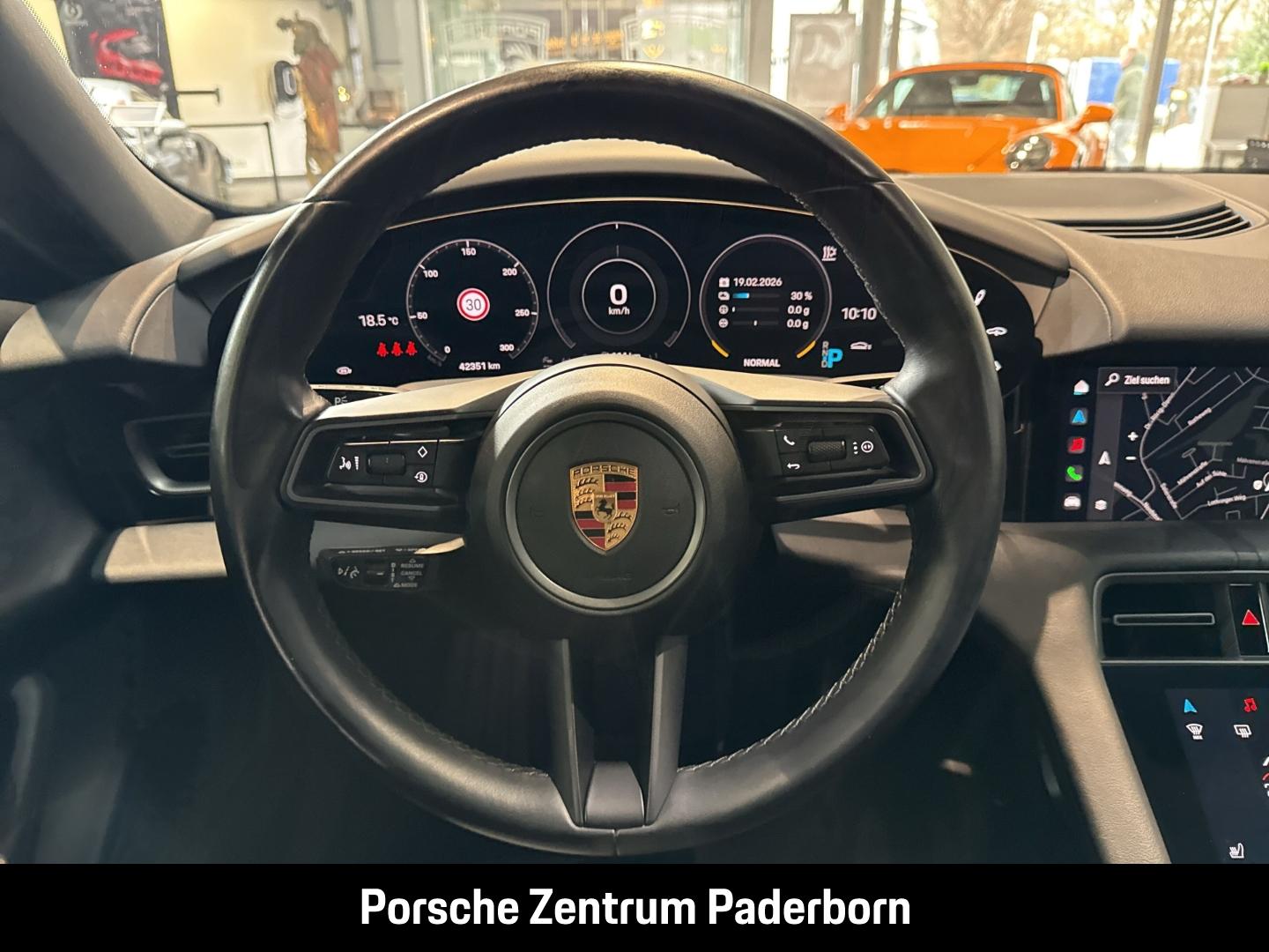 Porsche Taycan InnoDrive Head-Up Luftfederung 20-Zoll