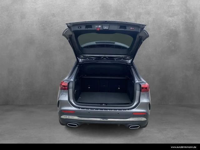 Mercedes-Benz GLA 200 AMG Line