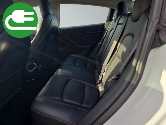 Tesla Model 3 Standard Range