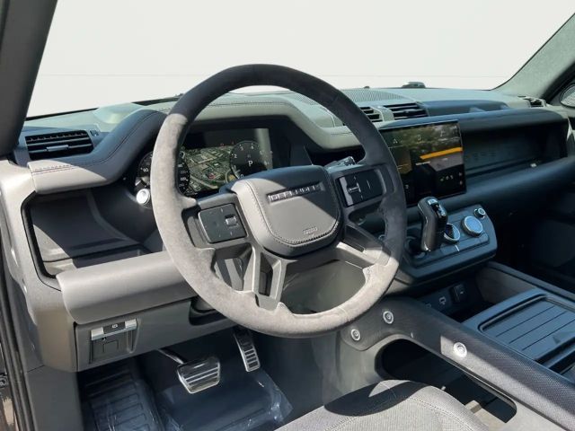 Land Rover Defender 110