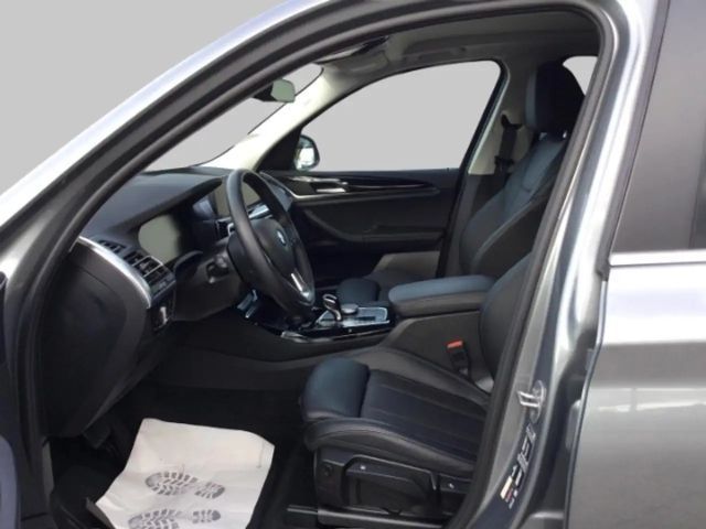 BMW X3 xDrive30e