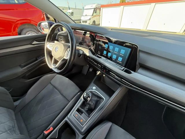 Volkswagen Golf 1.5 TSI Golf VIII Style Variant