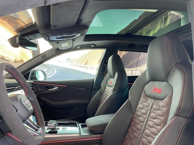 Audi RS Q8 Performance Quattro