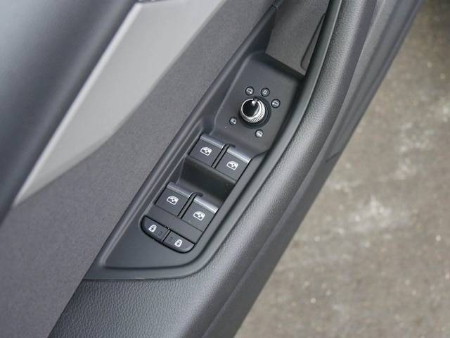 Audi A4 35 TFSI S-Tronic Sedan