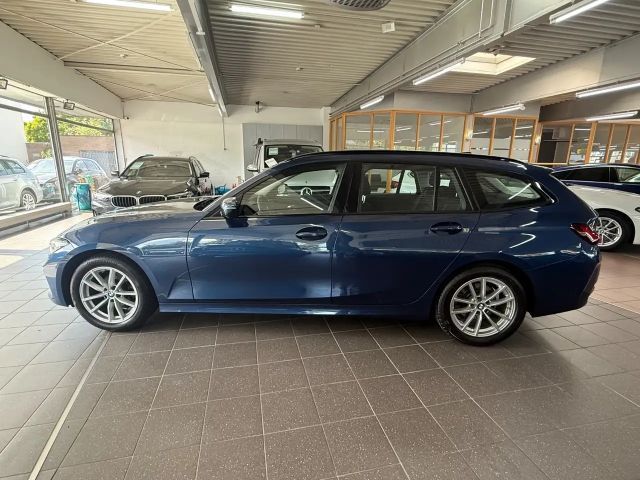 BMW 318 318d Touring