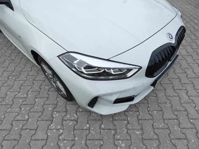 BMW 118 118d M-Sport Sedan