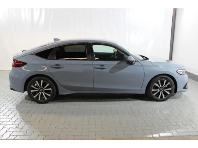 Honda Civic Elegance e:HEV