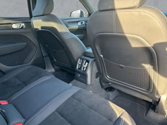 Volvo XC40 Dark T4 Ultimate