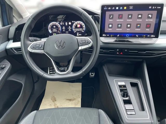 Volkswagen Golf 1.5 eTSI DSG Golf VIII Variant